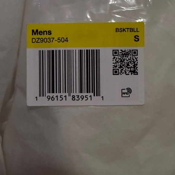 Nike NBA Jordan JAZZ BASKETBALL Purple Jersey City Edition Size S NWT - Picture 9 of 10